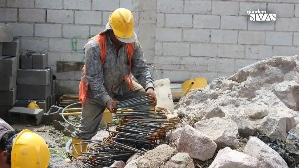 Taşerona Kadro: 90 Bin İşçi Bekliyor!