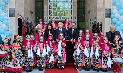 Hayat Boyu Öğrenmenin Gücü Sergiye Yansıdı: El Emeği Eserler Beğeni Topladı