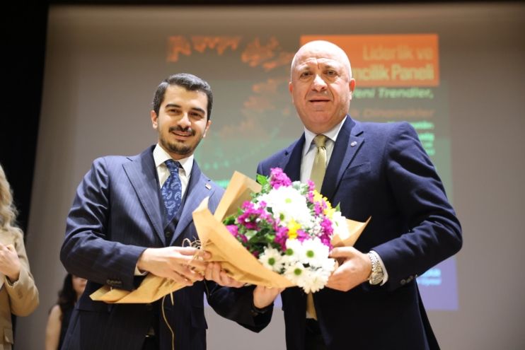 Çankaya'da Liderlik ve Girişimcilik Paneli