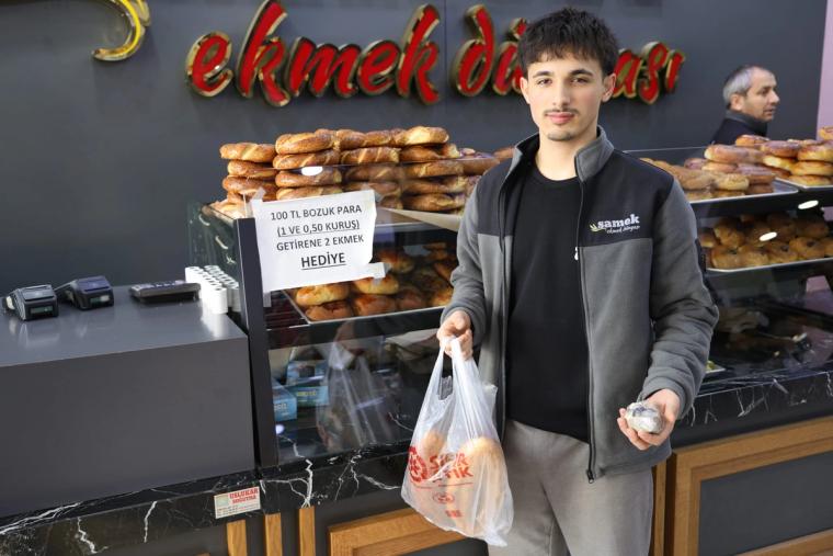 Sivas Fırınından Bozuk Para Krizine Yaratıcı Çözüm: 100 TL Getirene İki Ekmek Hediye!