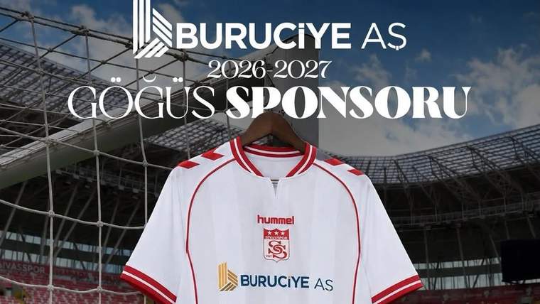 Sivasspor'un formasında Buruciye A.Ş. logosu ve göğüs sponsoru yazısı yer alıyor.