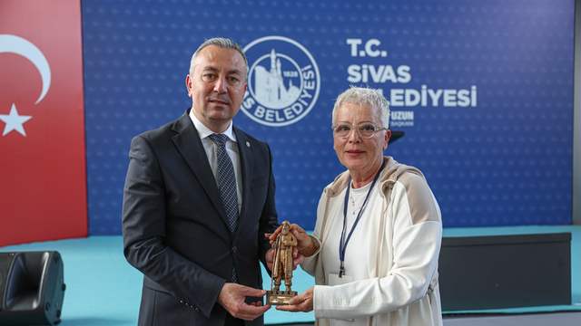 6 Dönemlik Miras: Tarihi Sivas Kalesi 2028’de Turizme Kazandırılacak | tarihi sivas kalesi