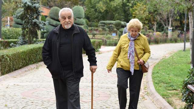 Türkiye'de Yaşlı Nüfus 9,5 Milyonu Geçti