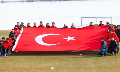 Sivasspor’dan Türk Bayrağına Yapılan Saldırıya Net Tepki: Antrenman Öncesi Anlamlı Mesaj