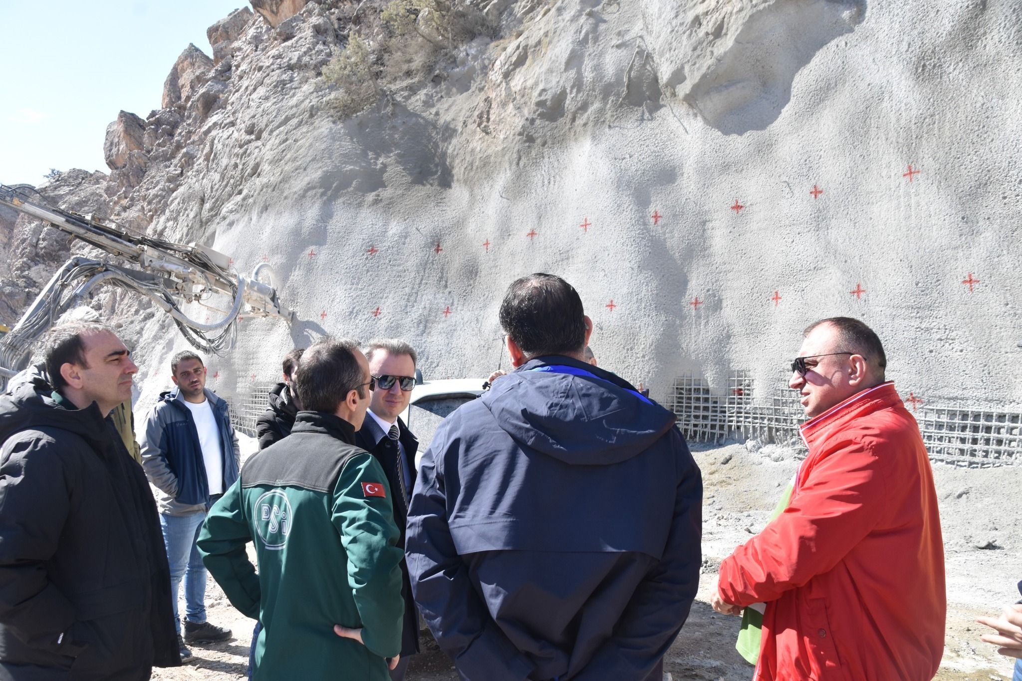 DSİ Çoruh Projeleri 26. Bölge Müdürü Yıldız, Yusufeli’nde altyapı çalışmalarını inceledi - Birlik Haber Ajansı