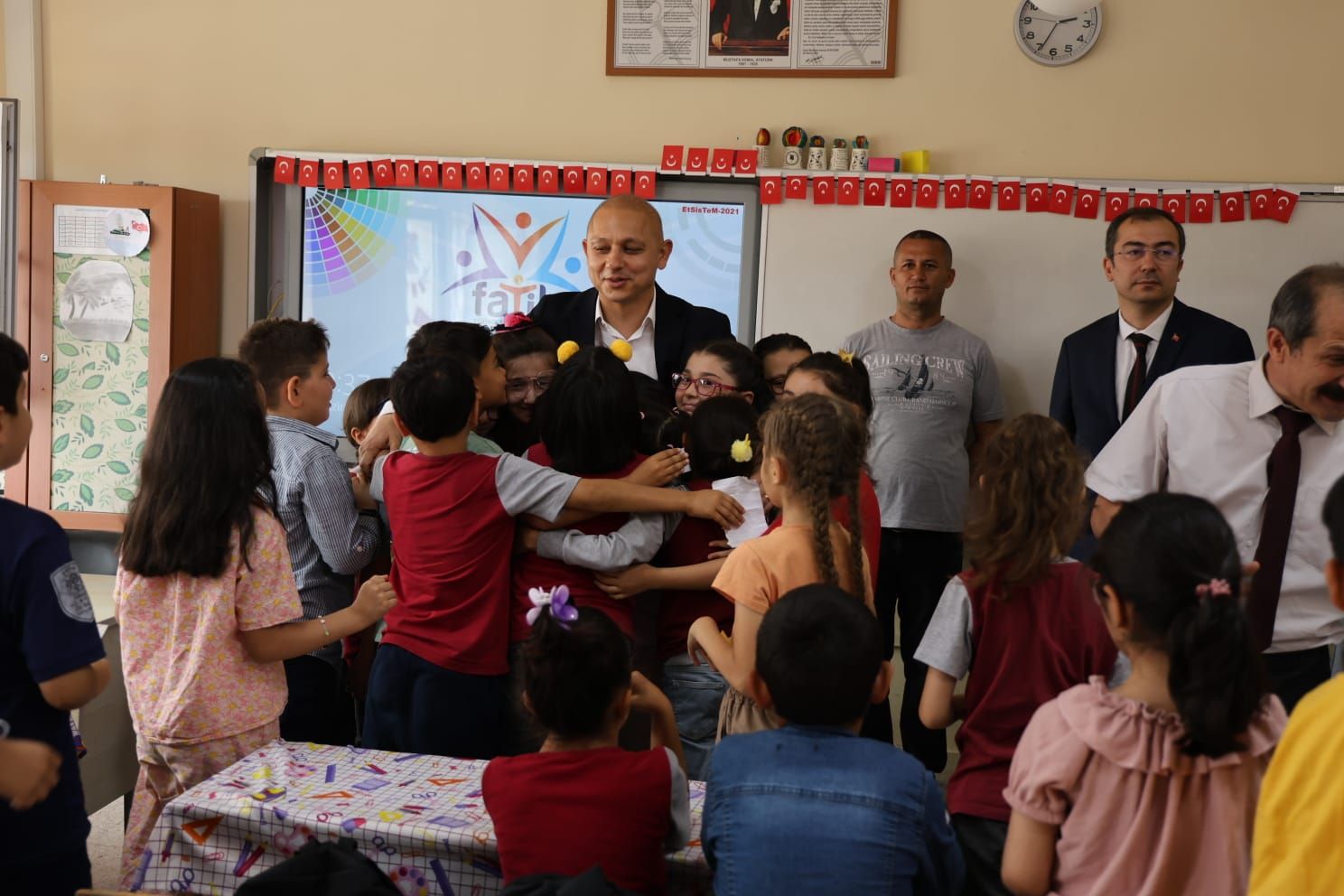 Kırıkkale Belediyesi’nden öğrencilere 2,5 milyon TL destek - Birlik Haber Ajansı
