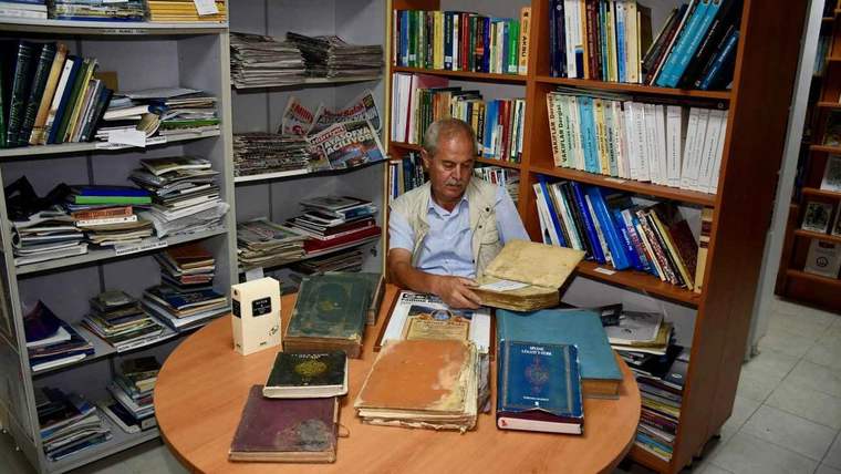 İKTAV Kütüphanesi dolu dolu raflarıyla hizmette - Birlik Haber Ajansı