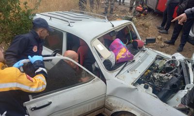 Sivas Koyulhisar’da Trafik Kazası: İki Kişi Yaralandı