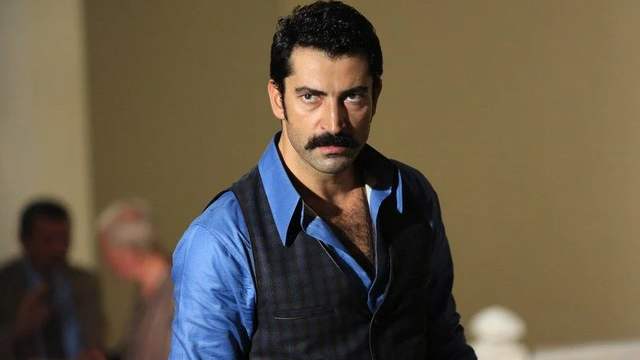 Kenan İmirzalıoğlu Kimdir? Hayatı, Dizileri ve Filmleri