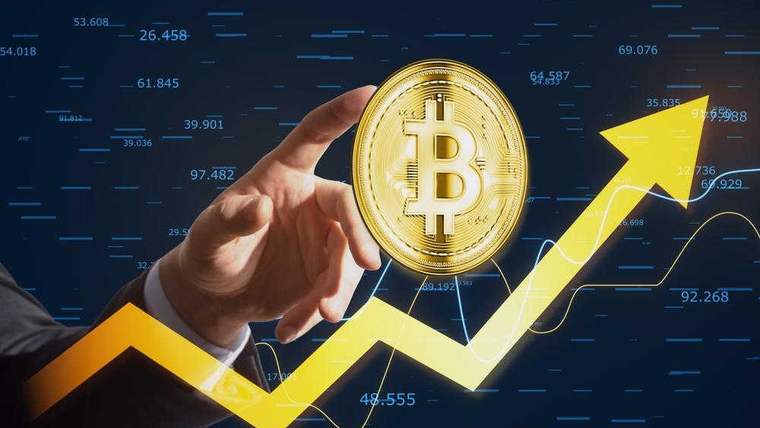 Bitcoin'den tarihi zirve: 76 bin doları aştı