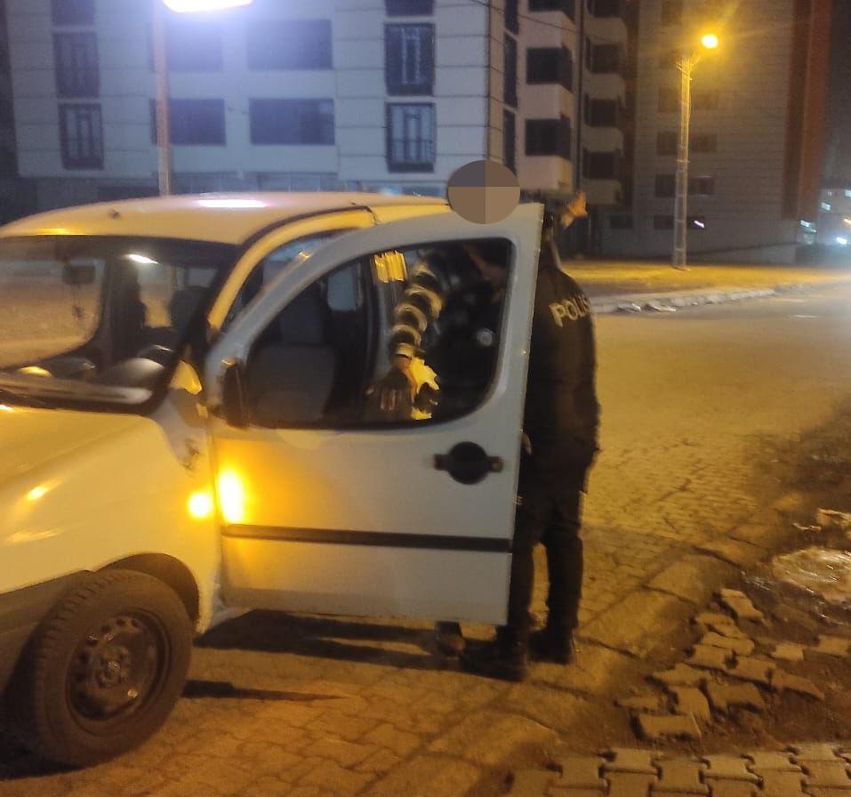 Kars’ta polislerden asayiş ve şok uygulaması - Birlik Haber Ajansı