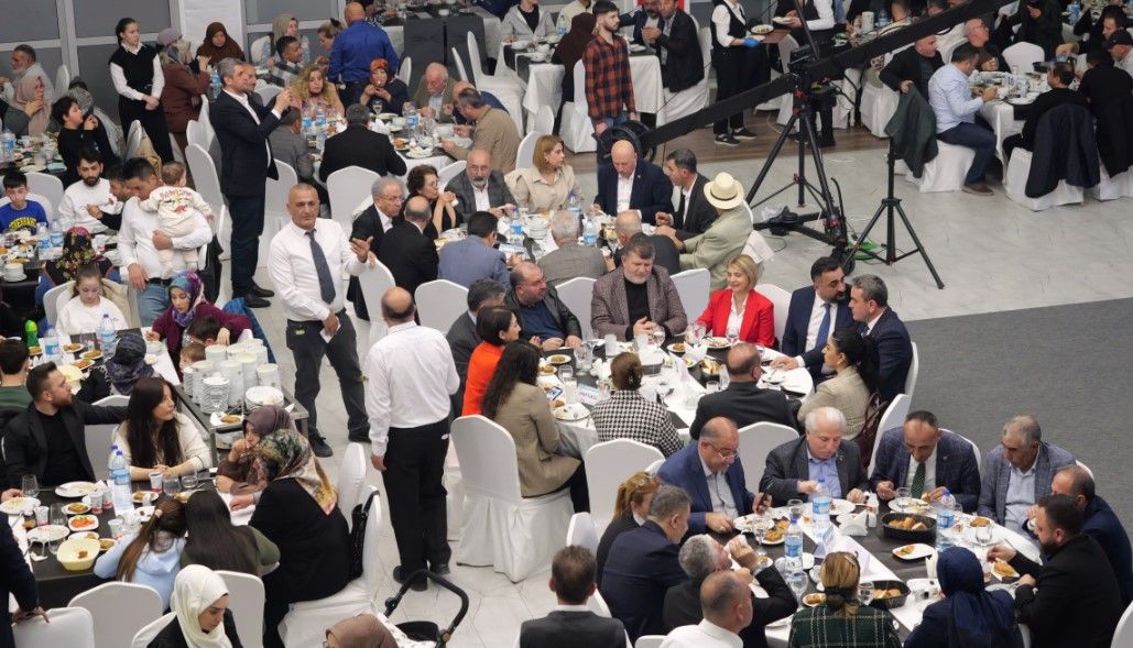 Etimesgut'ta 'kurtuluş gecesi' iftarı - Birlik Haber Ajansı