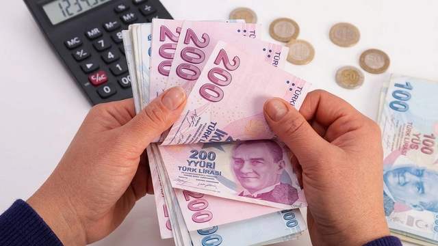 Asgari ücrette ara zam gündemi yeniden tartışılıyor