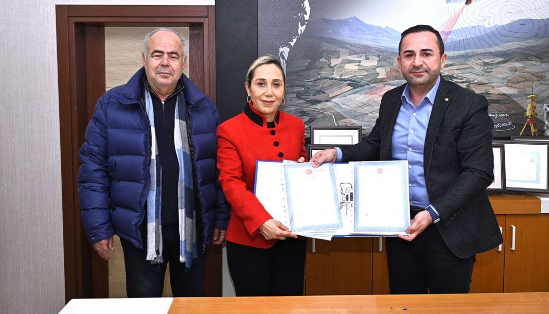 Milletvekili Çokal'dan Manavgat Organize Sanayi Bölgesi'ne tapu teslimi açıklaması - Birlik Haber Ajansı