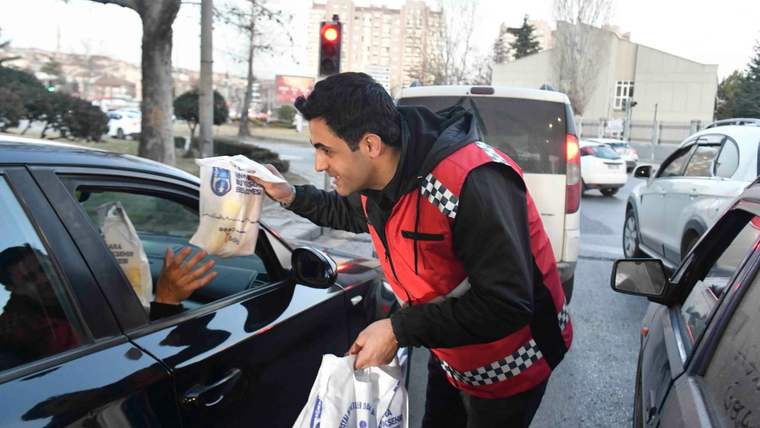 Ankara'da iftara yetişemeye kumanya var - Birlik Haber Ajansı