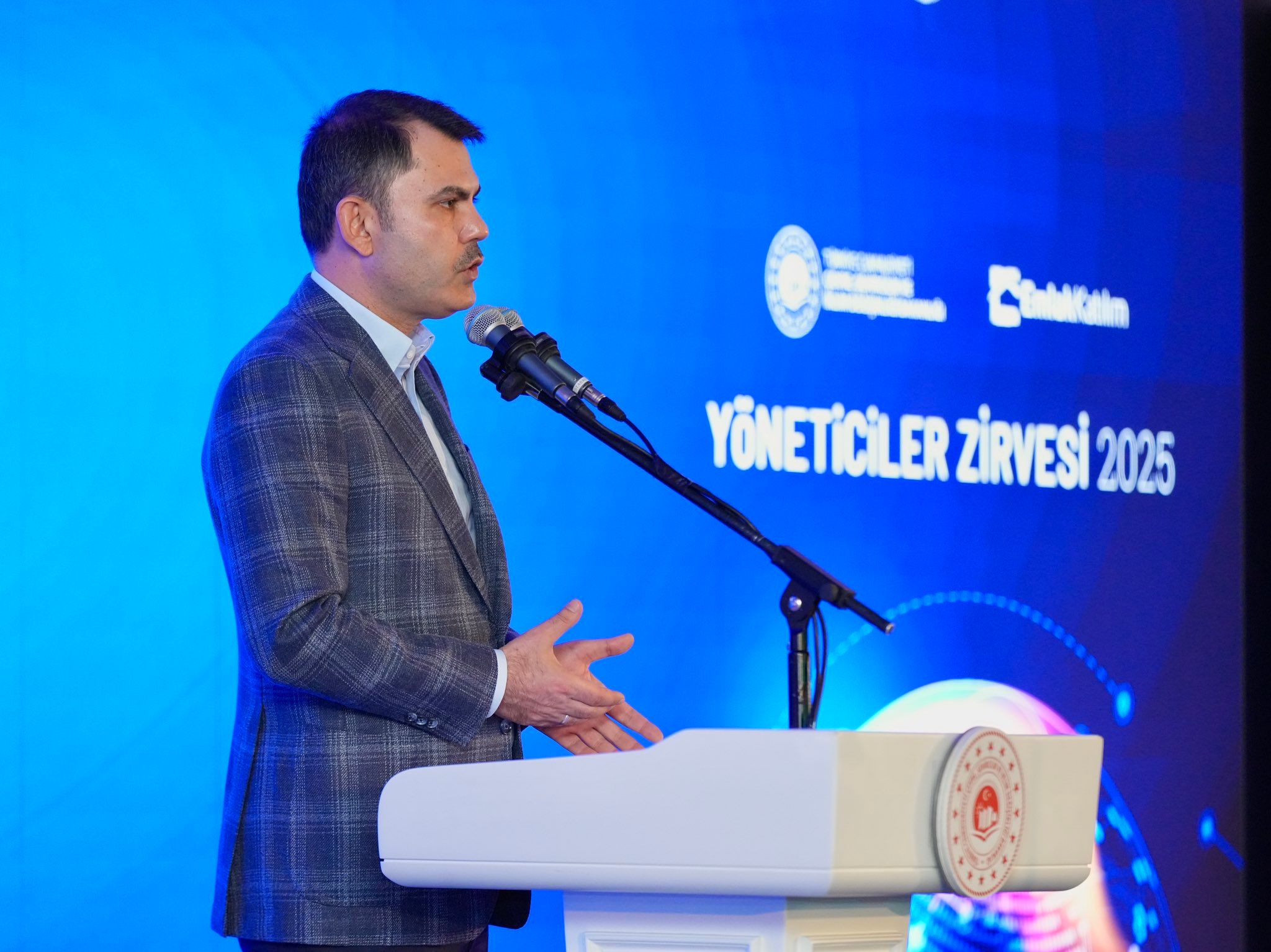 Bakan Kurum, Emlak Katılım Bankası’nın sosyal konut ve kentsel dönüşüme katkılarını vurguladı - Birlik Haber Ajansı