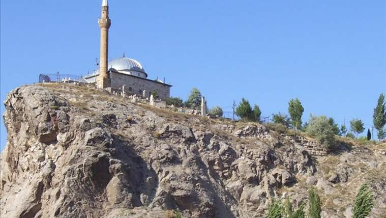 Sivas’ta 11 Ocak Pazar Günü Vefat Edenler: Cenaze Namazı ve Defin Bilgileri Açıklandı