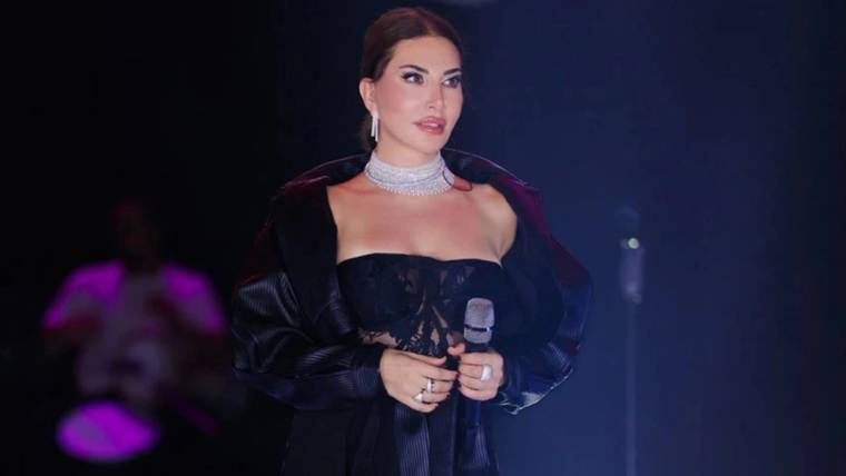 Ebru Yaşar’dan Volkswagen Arena’da görkemli şov