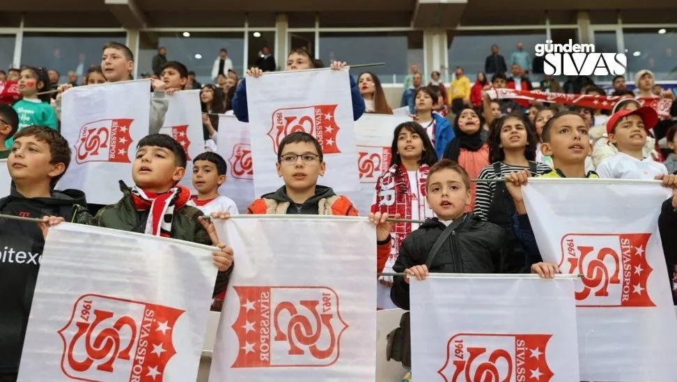 Minik Yiğidolardan Sivasspor'a Destek