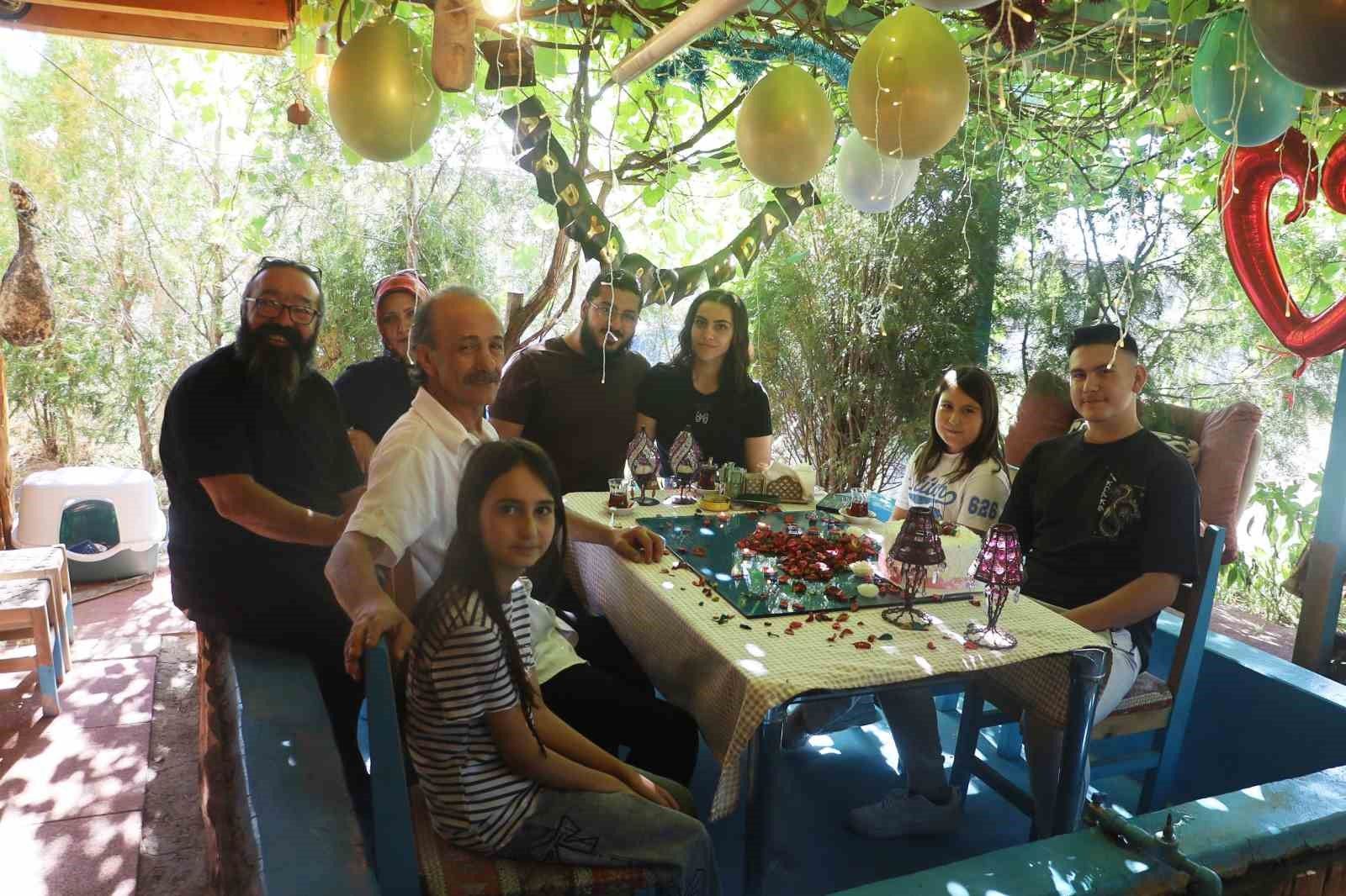 Sivas İşhan köyünde iki katlı ev kafeye dönüştürüldü