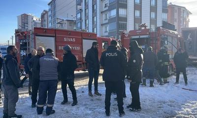 Sivas’ta Korkutan Yangın: 90 Yaşındaki Vatandaş Alevlerin Arasından Son Anda Kurtarıldı