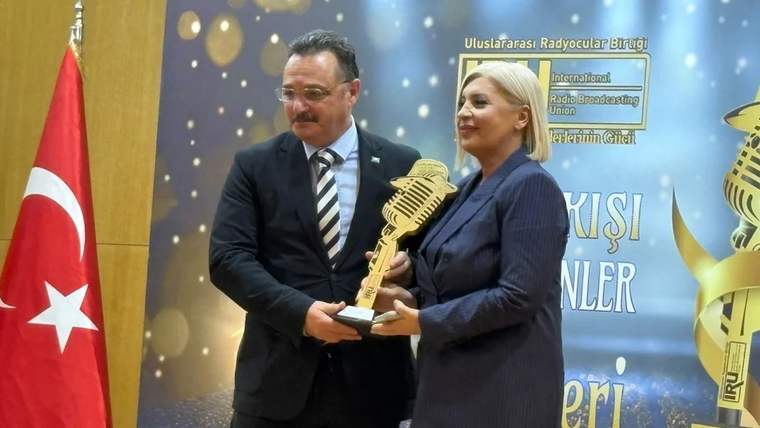 Birlik Haber Ajansı’na Uluslararası Arenada Büyük Onur: “Yılın Alkışı Hakeden Haber Ajansı” Ödülü