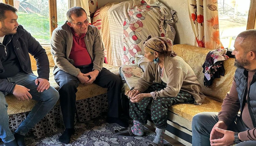 AK Parti Serik teşkilatı Ramazan ayında gönül köprüleri kuruyor - Birlik Haber Ajansı