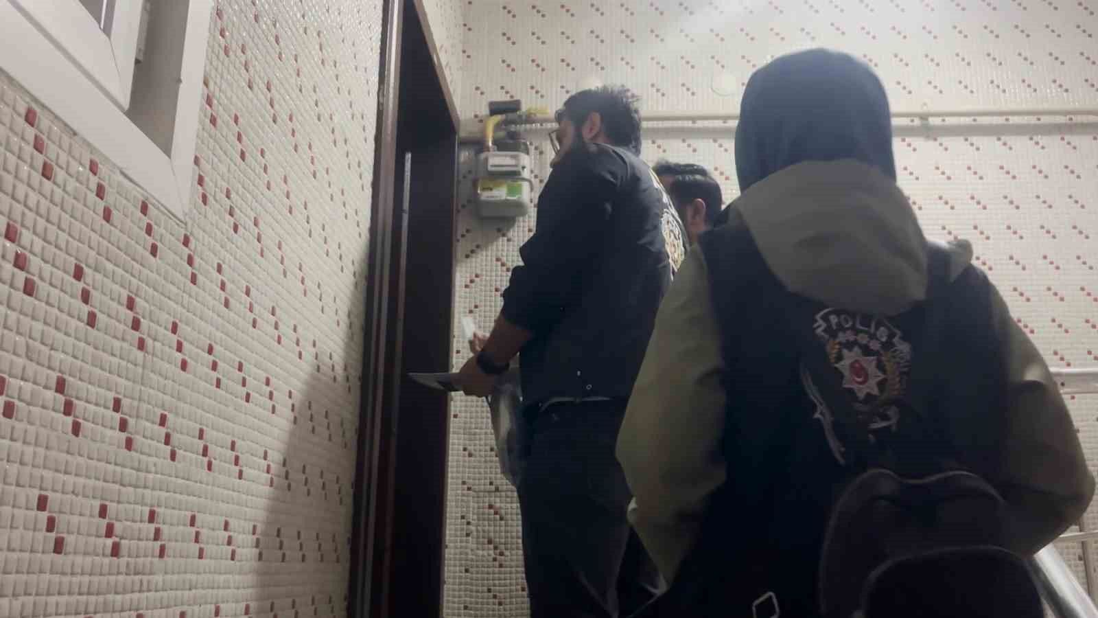 Sivas’ta 3 şüpheli tutuklandı, dijital inceleme sürüyor