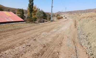 Sivas Hafik'te 5 Köyün Köy İçi ve Mezarlık Yolları Yenilendi