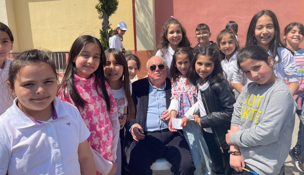 İsmail Er, Beyaz bastonun önlem ve anlamını paylaştı - Birlik Haber Ajansı