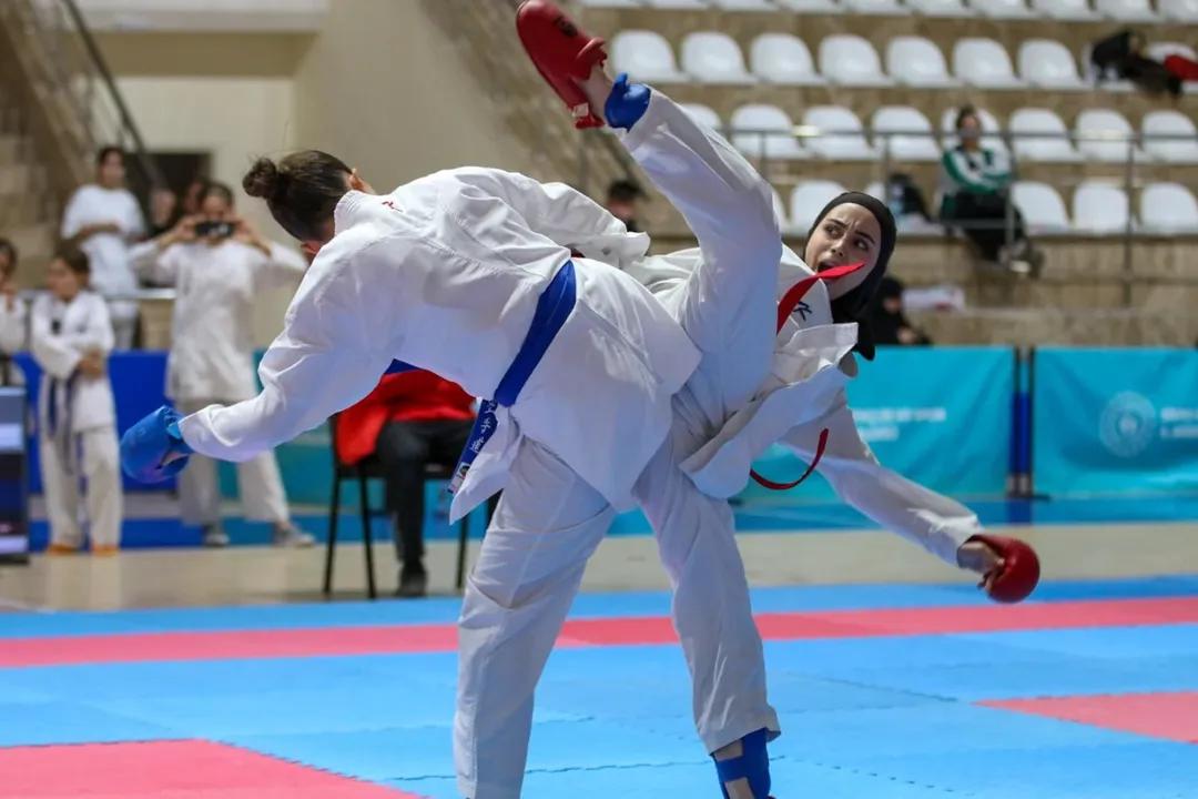 Sivas'ta Karate Şampiyonası Heyecanı Yaşandı