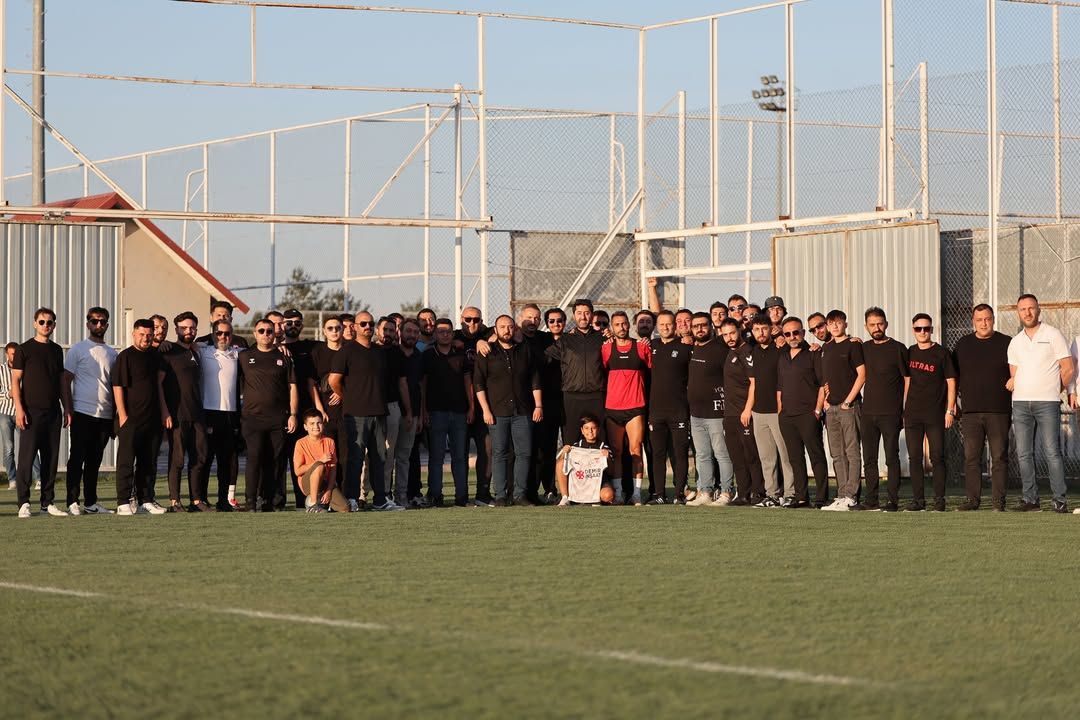 Sivasspor'dan Pendikspor Öncesi Taraftar Moral Verisi