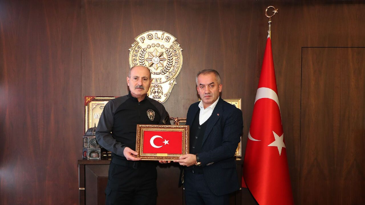 Burkap'tan Bursa İl Emniyet Müdürü Zaimoğlu'na ziyaret - Birlik Haber Ajansı