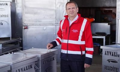 Balıkesir Ayvalık'ta çöp konteynerleri uygun maliyetle üretiliyor - Birlik Haber Ajansı
