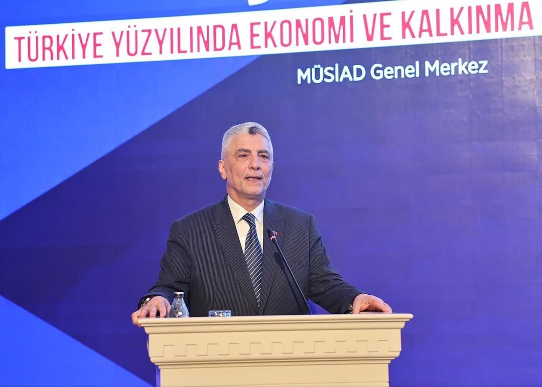 Türkiye Yüzyılı Hedefleri İçin Milli İrade Platformu'nda Ekonomi ve Ticaret Masaya Yatırıldı