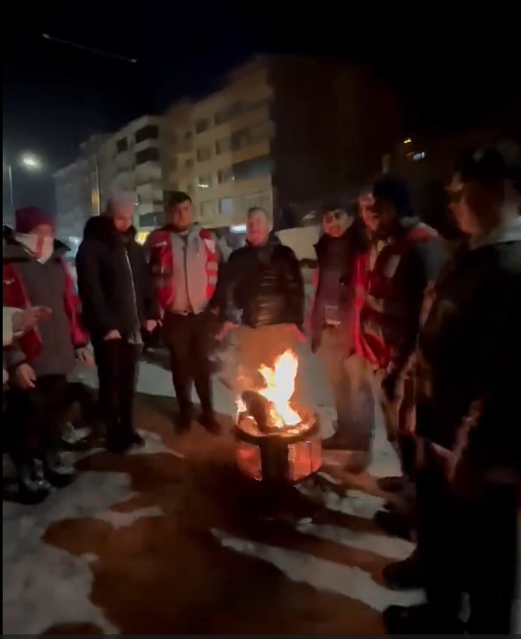 Türk Kızılay Zara’dan Yürek Isıtan Etkinlik: Kayak Yapan Çocuklarla Birlikte İyilik ve Neşe Buluştu