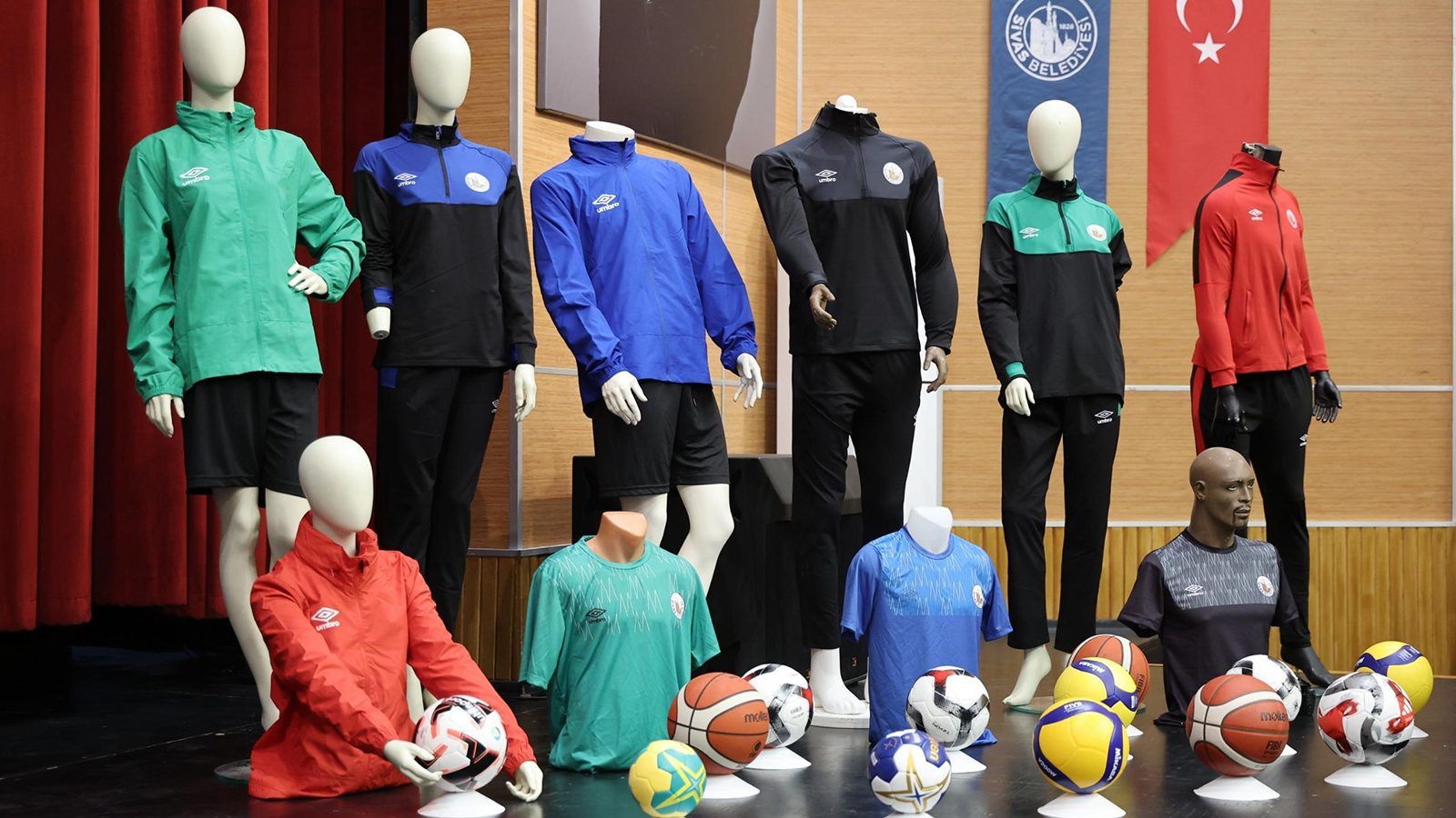 Sivas’ta 39 Amatör Spor Kulübüne 6,2 Milyon TL Destek