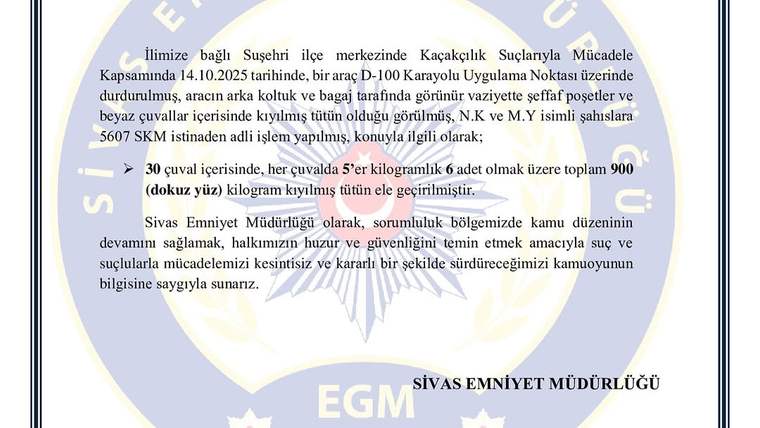 D-100 karayolu üzerinde kaçakçılık operasyonu için toplanmış 900 kutu görünmektedir.