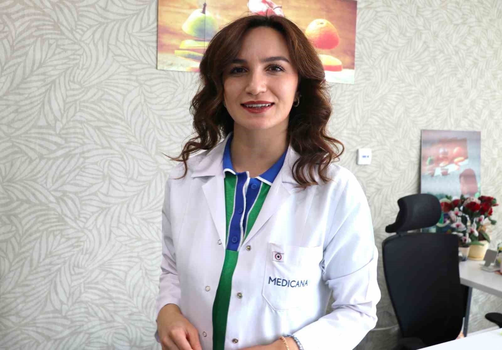 Sandaloz sakızını fazla tüketmek baş dönmesi ve kusma yapabilir