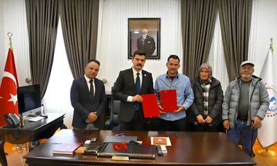 Gürün'de İki Hayırseverden Örnek Bağış: Kira Gelirleri 6 Öğrenciye Burs Olacak