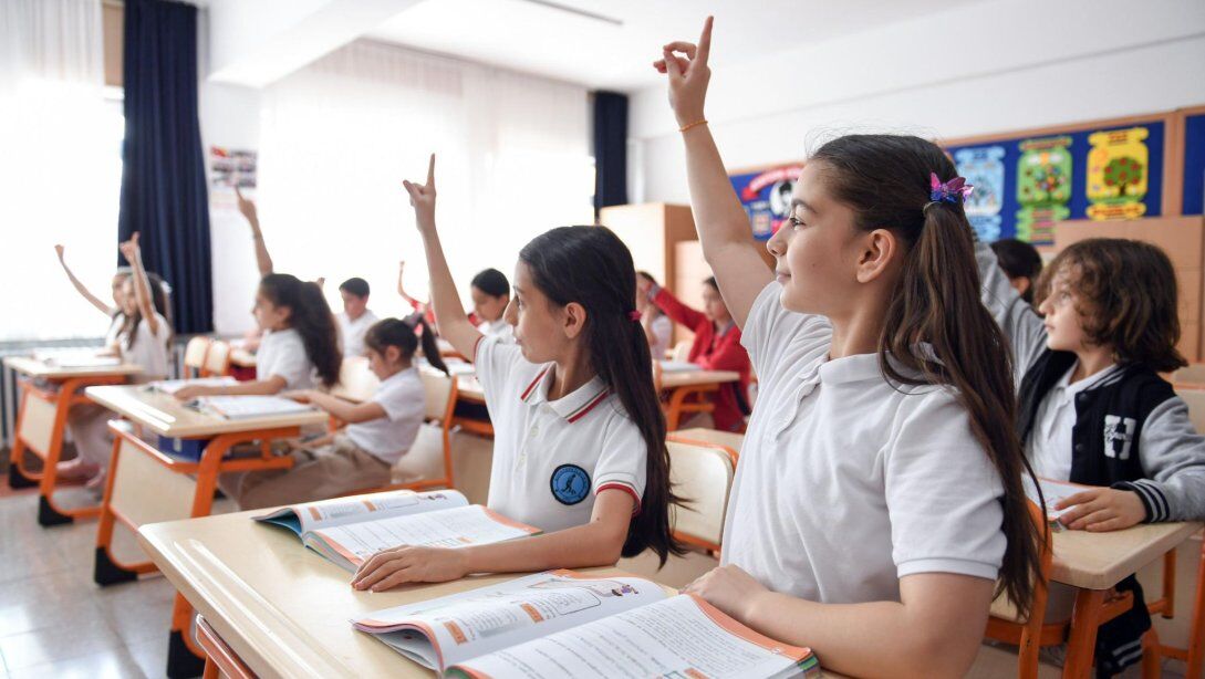 MEB’den özel okullara tavan ücret düzenlemesi - Birlik Haber Ajansı