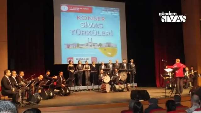 Sivas'ta Türk Halk Müziği Rüzgarı Esti