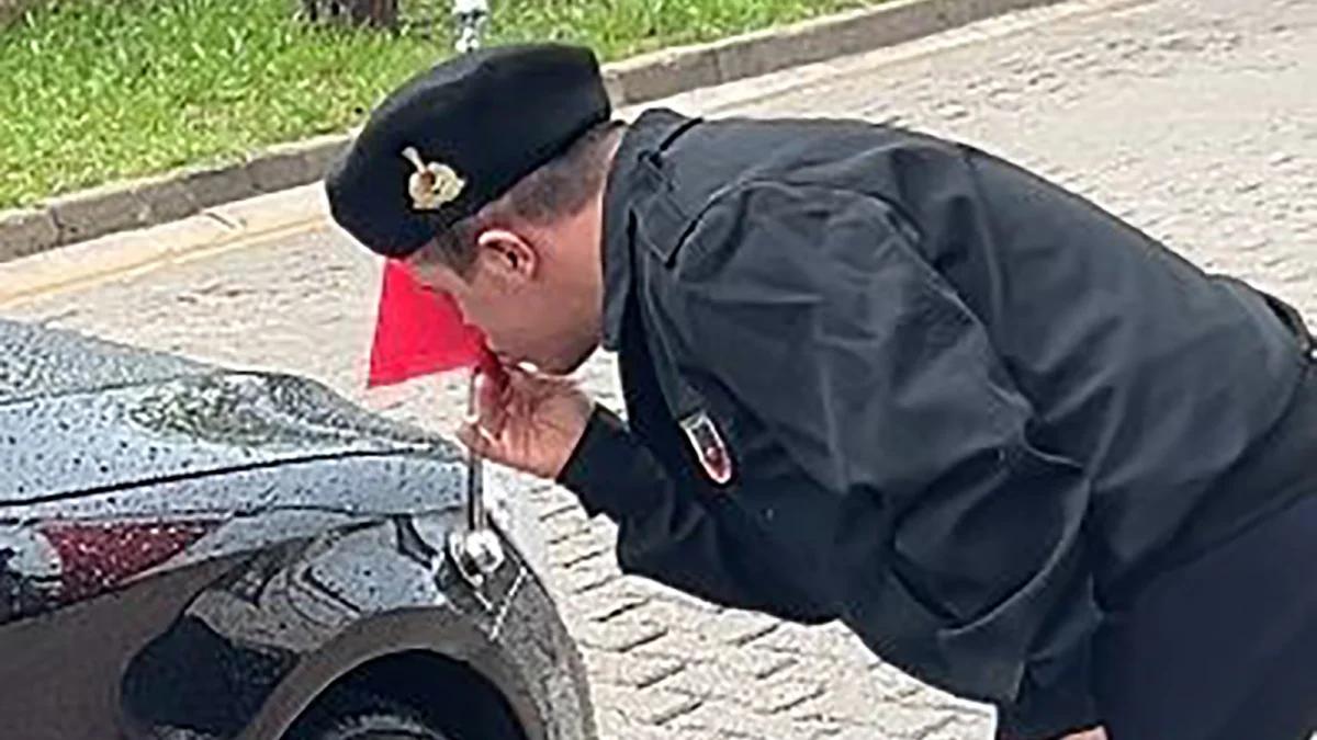 Down Sendromlu Gencin Türk Bayrağına Gösterdiği Saygı Duygulandırdı