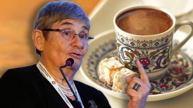Canan Karatay Türk Kahvesini Böyle İçmeyi Önerdi