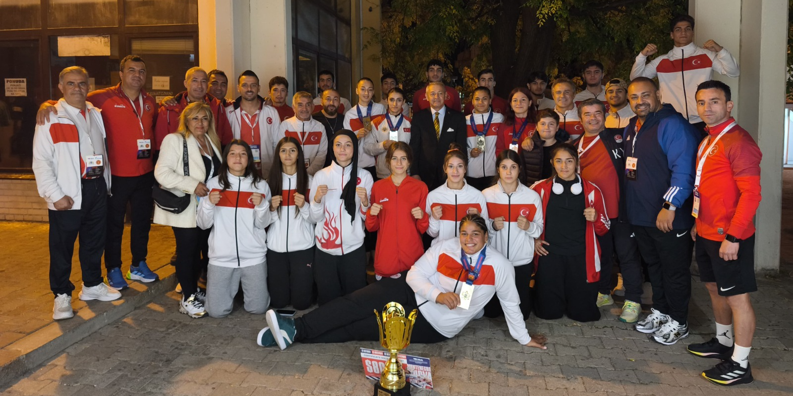 Gençler Dünya Boks Şampiyonası'nda 6 madalya Kazandık