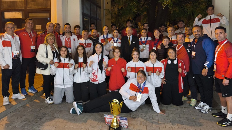 Gençler Dünya Boks Şampiyonası'nda 6 madalya Kazandık