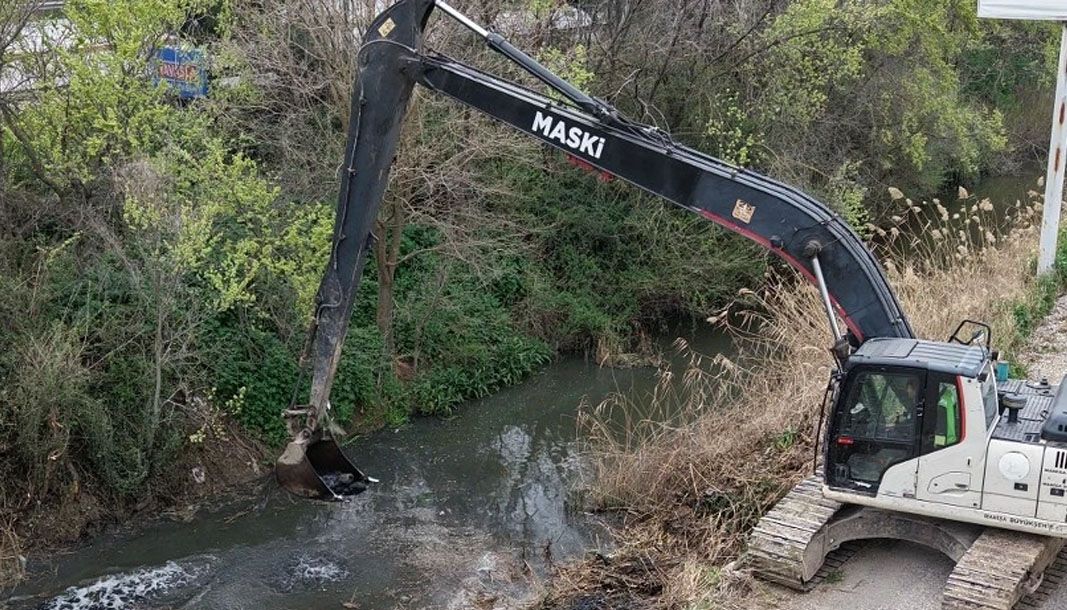 Manisa Güzelköy Deresi’nde hummalı çalışma - Birlik Haber Ajansı