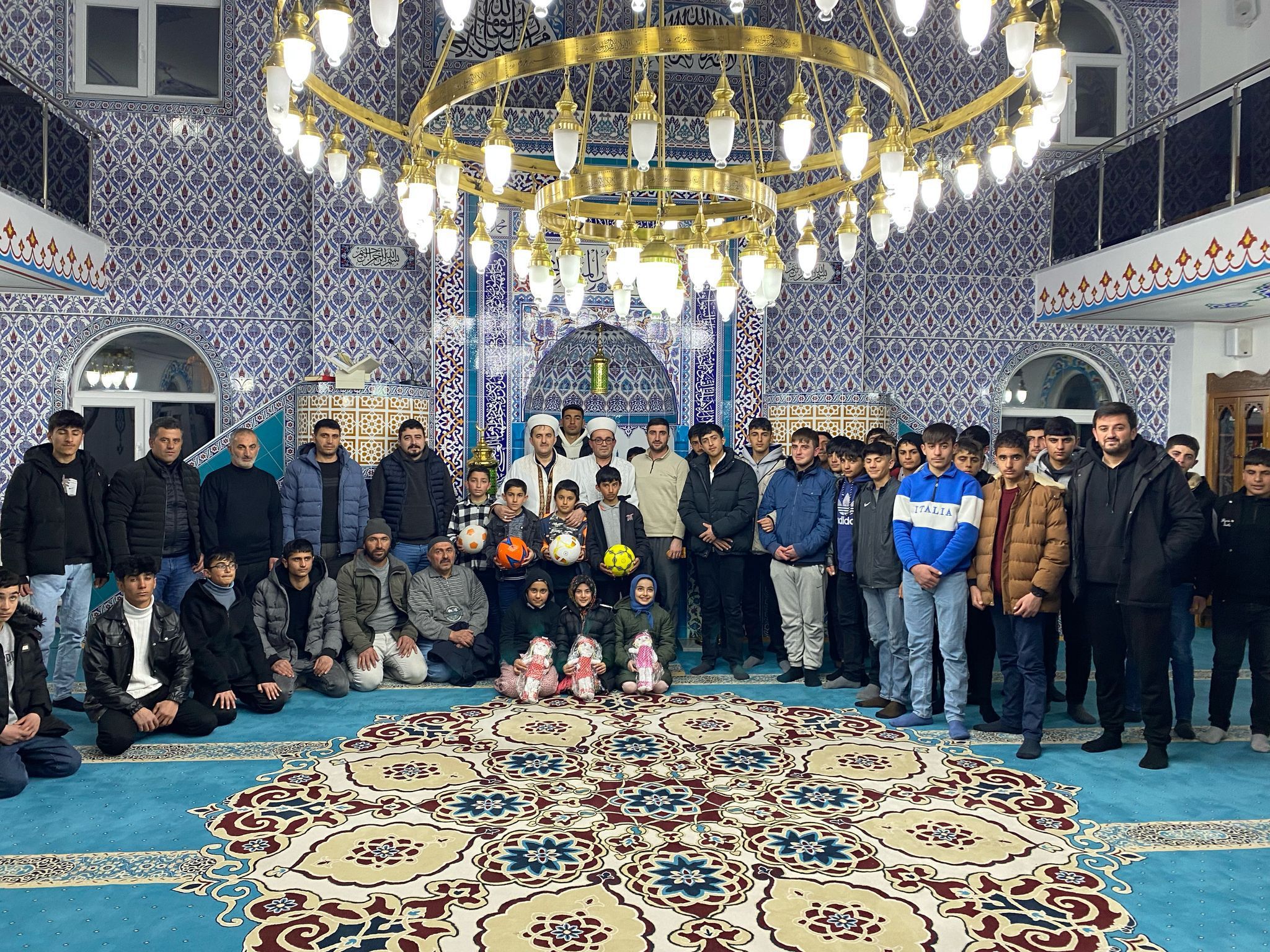 Kars'ın Selim ilçesinde “Enderun” usulü teravih namazı kılındı - Birlik Haber Ajansı