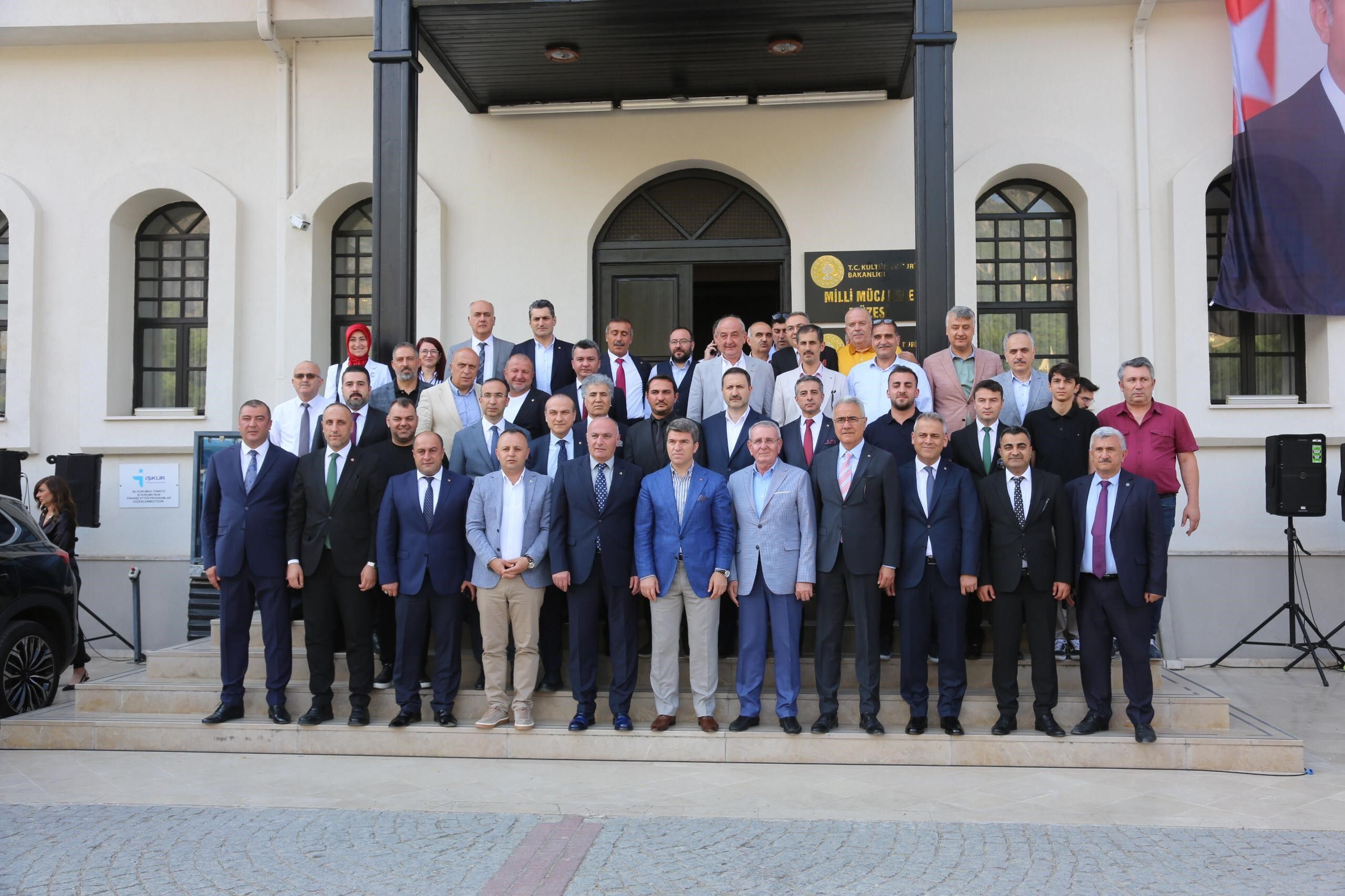 Cumhuriyetin Temellerini Atan Şehirler Amasya’da Buluştu: Tarih ve Ticaret Buluşması