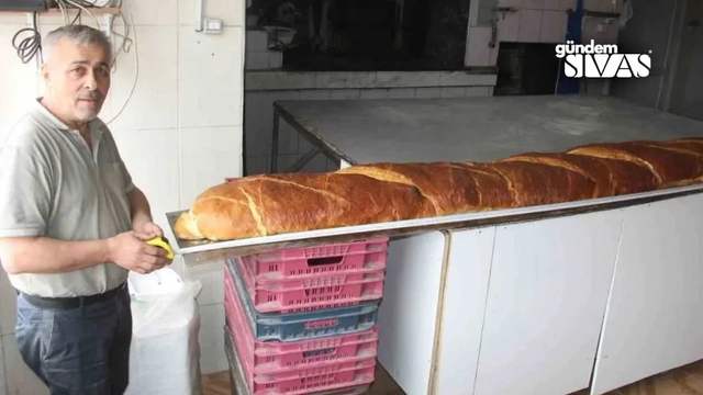 Sivas'ın Dev Ekmeği 10 Gün Taze Kalıyor!